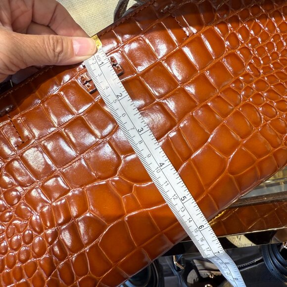 Tory Burch Thea E/W Satchel 170473 $620 - Picture 7 of 9